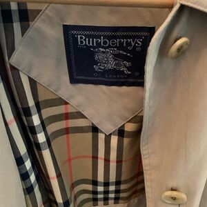 Burberry trench coat very soft. Used